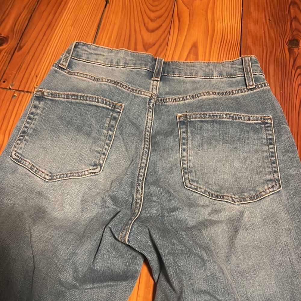 Target Highest Rise mom jean size 2 - Picture 3 of 4